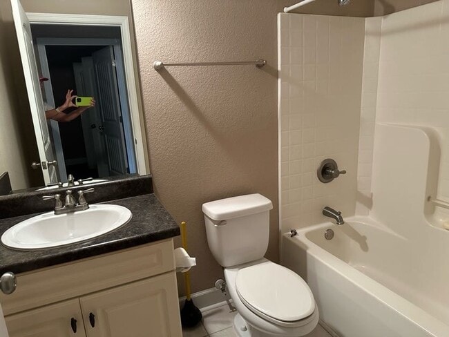 Building Photo - 116 Shepards Way