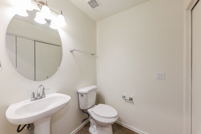 Building Photo - 4907 W Marco Polo Rd