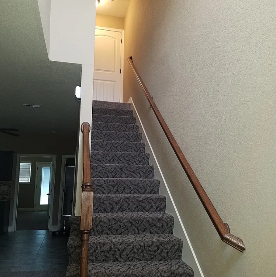 Building Photo - 2176 SW Timbertrace Ln