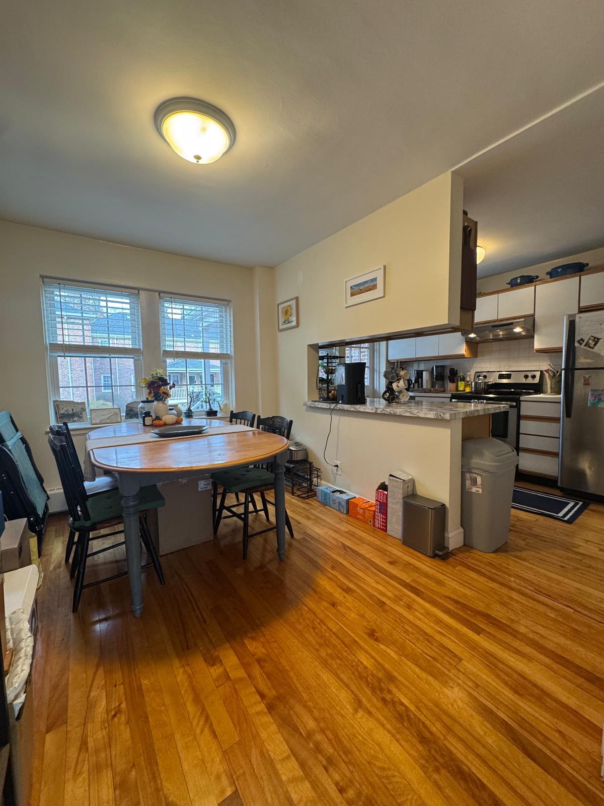 Building Photo - 33 Hammond Pond Pky