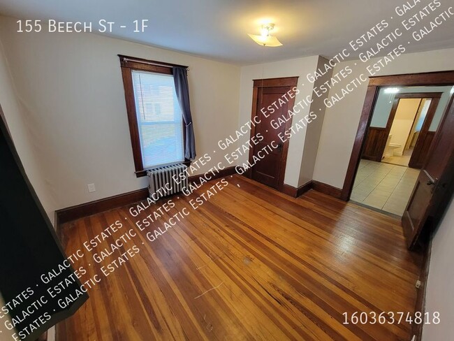 Building Photo - 1st fl 2 bed 1 bath east side Manchester A...