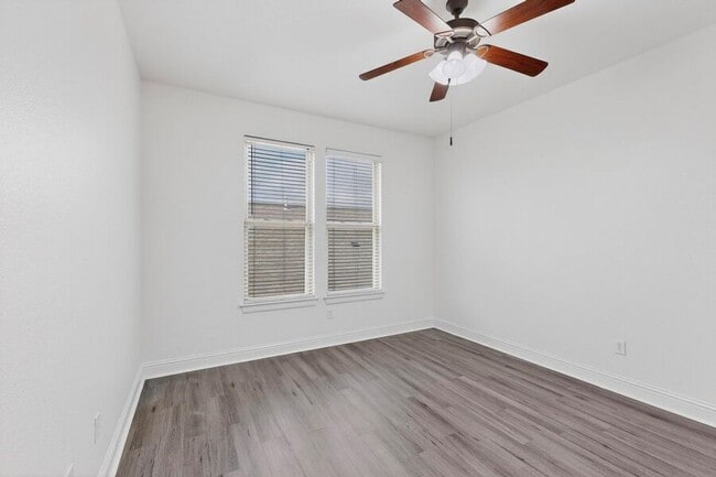 Building Photo - 4803 Birchman Ave