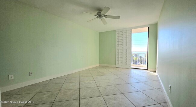 Building Photo - 3223 S Atlantic Ave