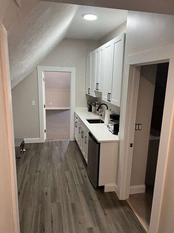 Building Photo - 14 Cotting St