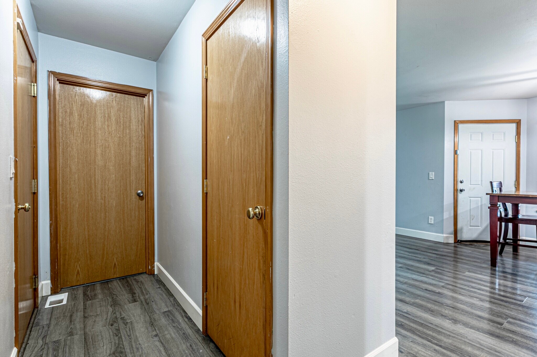 Building Photo - 4601 Nassau Ave NE