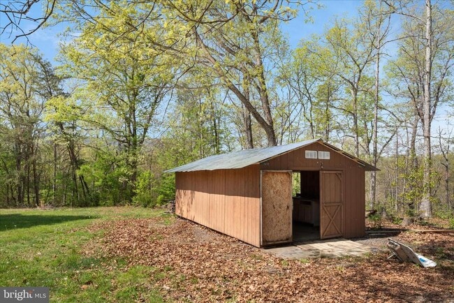 Building Photo - 716 Gafia Lodge Rd