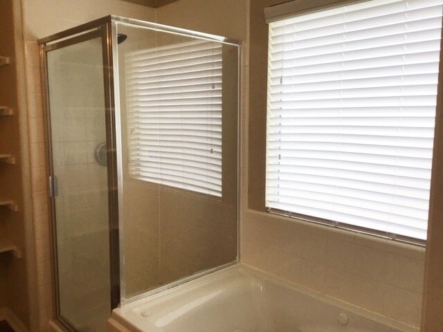 Building Photo - 18018 Melissa Springs Dr