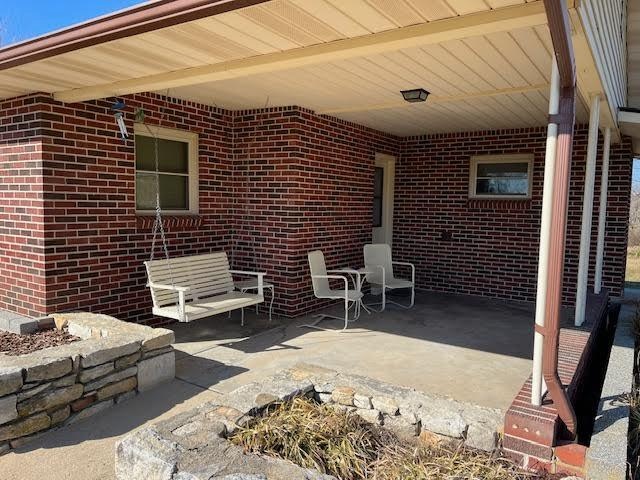 Building Photo - 1197 E Tracy Grove Rd