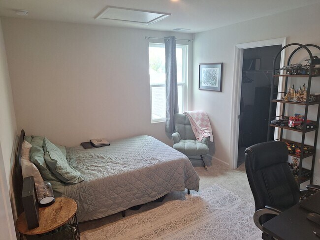 Building Photo - Outstanding Four Bedroom Home Less Than 10...