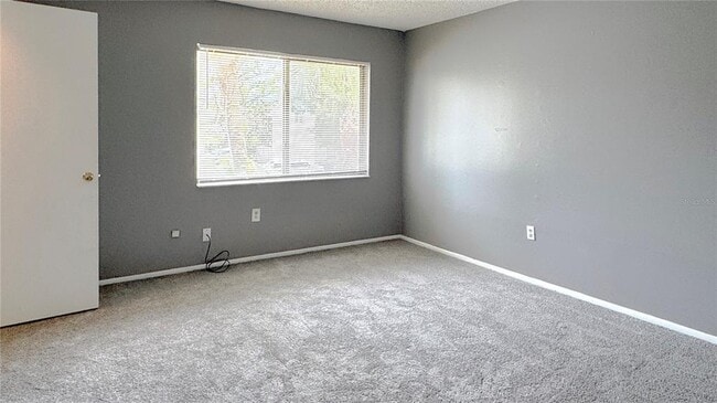 Building Photo - 5517 Decatur St