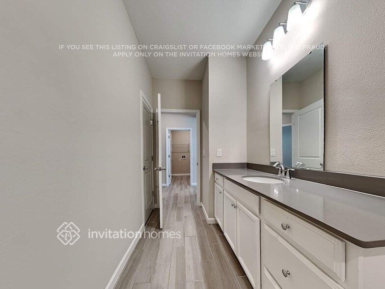 Building Photo - 6310 Starlight Dr