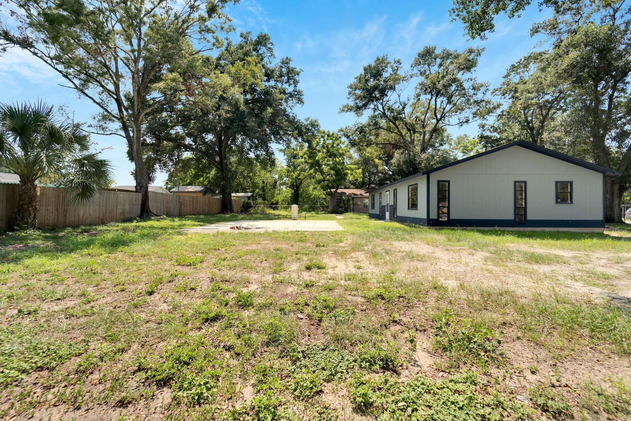 Building Photo - 502 Euclid Ave