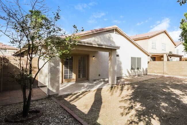 Building Photo - 3841 W Villa Linda Dr