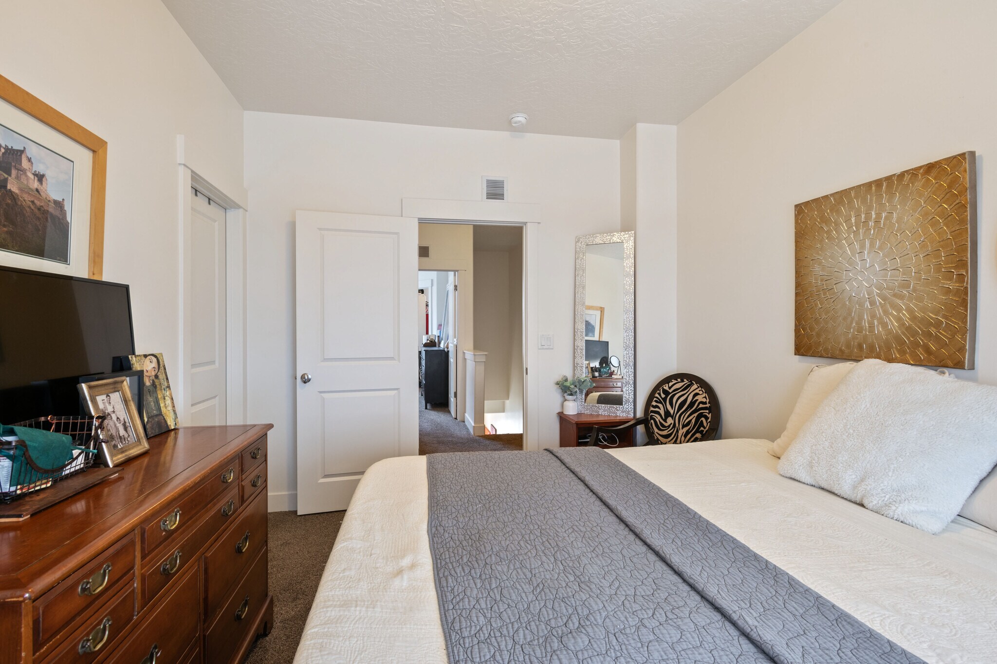 Building Photo - 11271 S High Crest Ln