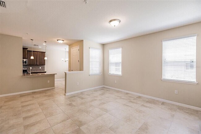 Building Photo - 8332 Enclave Way