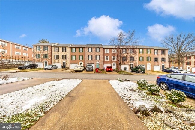 Building Photo - 19 Stonewall Ct