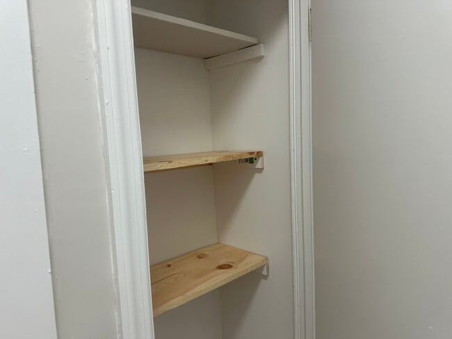 Building Photo - 332 61st St