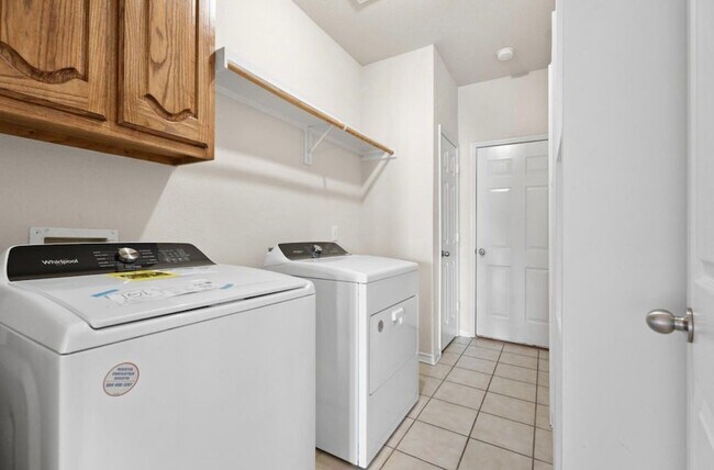 Building Photo - 12258 Latigo Dr