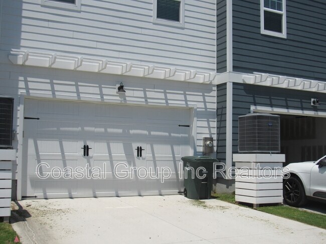 Building Photo - 9570 21st Bay St