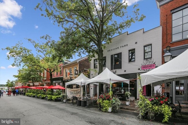 Building Photo - 101 N West St