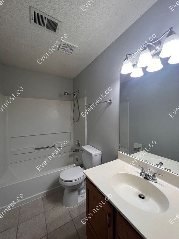 Building Photo - 7396 Overlook Dr