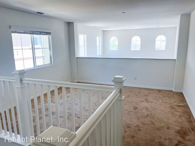 Building Photo - 5 br, 3 bath House - 9578 Harvest Vista Dr