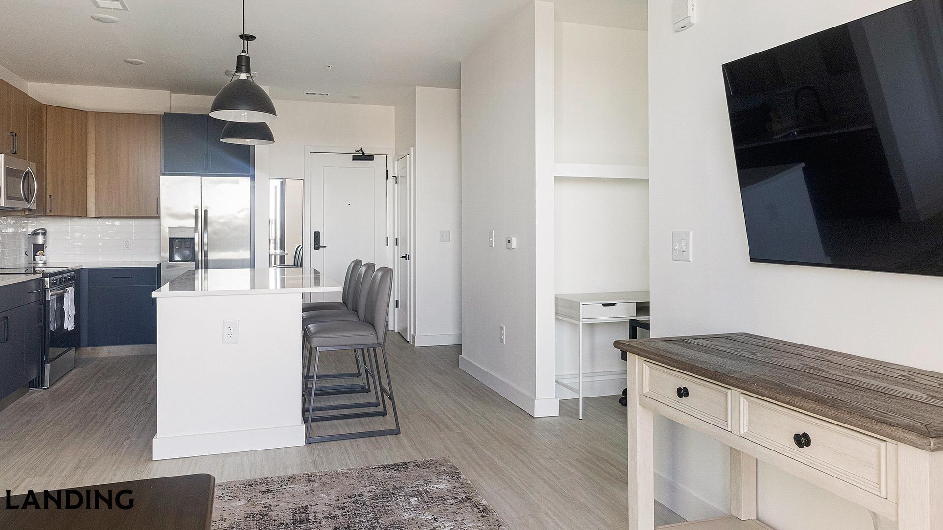 Building Photo - 1007 S Mint St