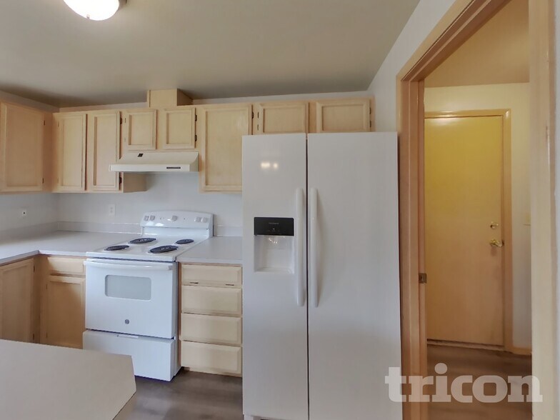 Building Photo - 6031 Thornbury Pl SE