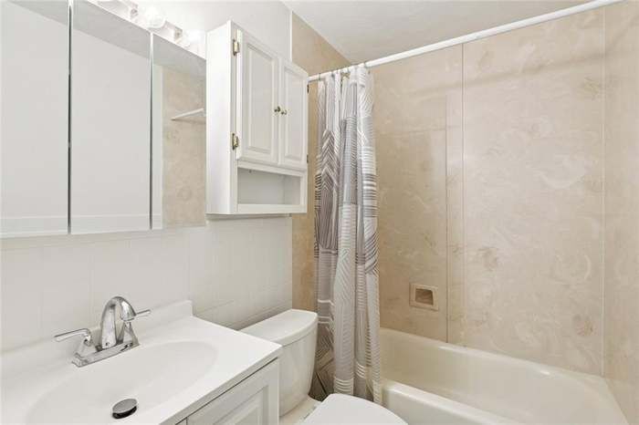 Building Photo - 2524 Mississippi Ave