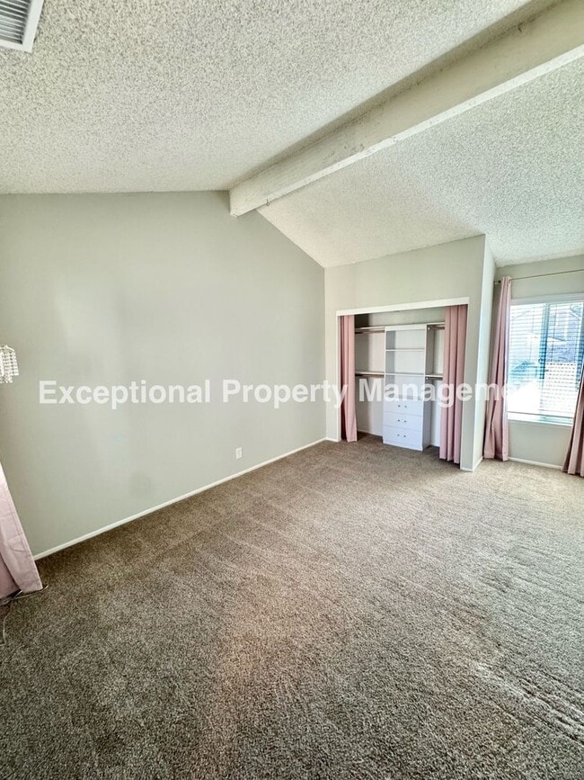 Building Photo - 8419 Cedarwood Ln