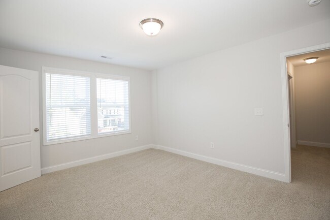Building Photo - Charming 4 Bedroom Rental Home with Spacious Layout in Carthage, NC!