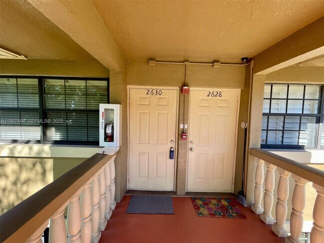 Building Photo - 2630 Riverside Dr