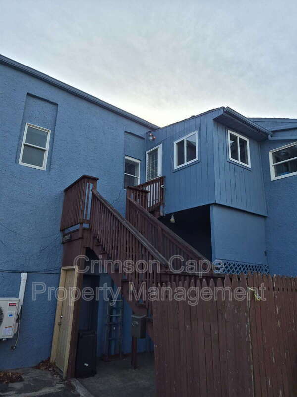 Building Photo - 177 E Main St