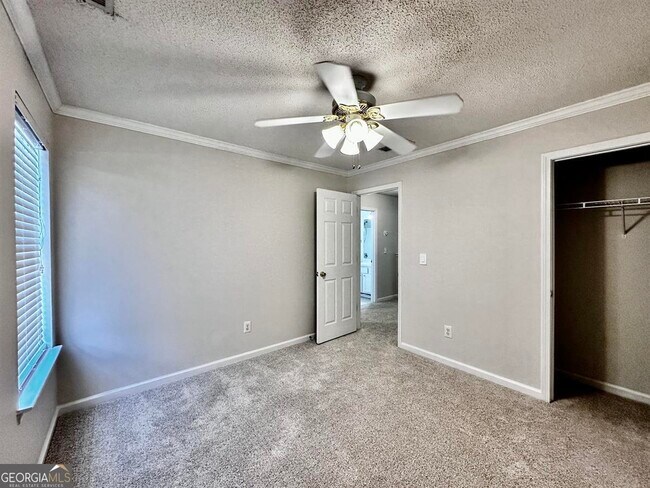 Building Photo - 5055 Deer Brook Trail SW