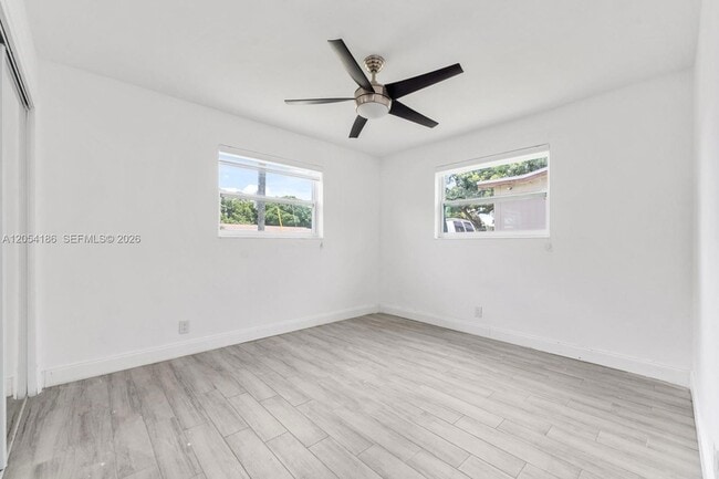 Building Photo - 3192 NW 40th Ct
