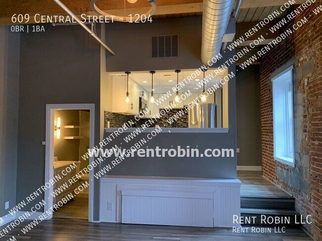 Building Photo - 609 Central St