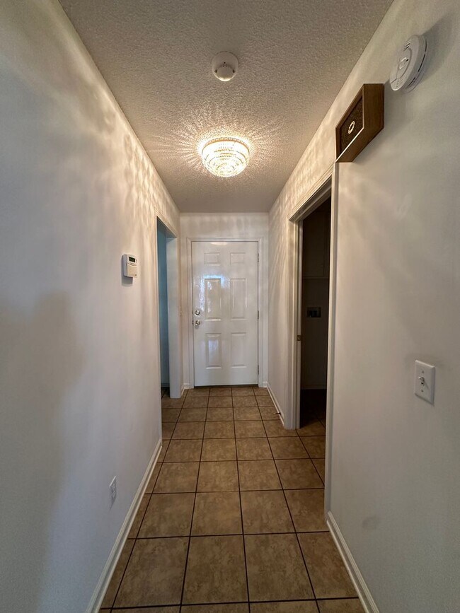 Building Photo - Enterprise Country Club!  Short Term Renta...