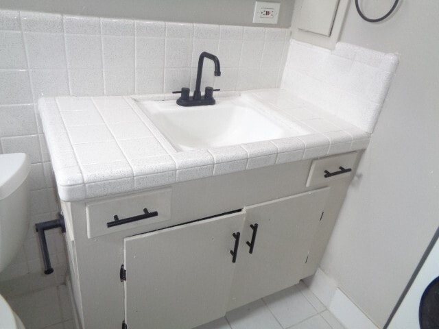 Building Photo - 2225 Mimosa Dr