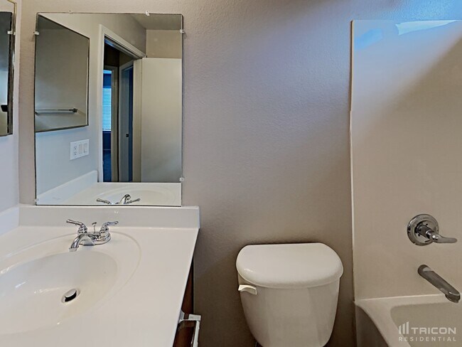 Building Photo - 29459 N Blackfoot Daisy Dr