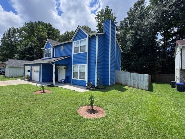 Building Photo - 832 Brandlwood Way NW