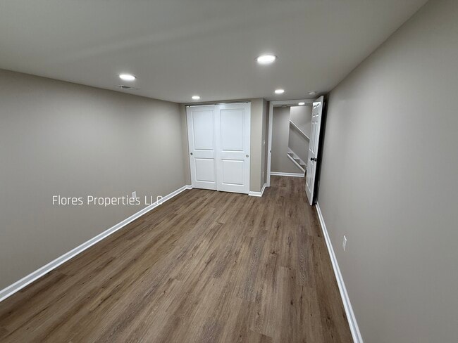 Building Photo - 1136 Pauline Ave