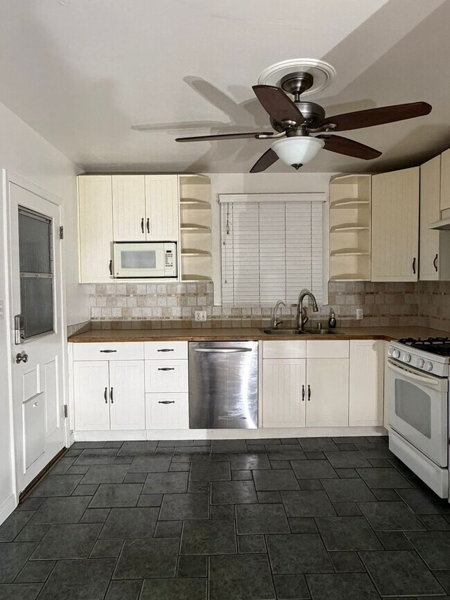 Building Photo - Charming South Gardena Home with Updates and Spacious Outdoor Living
