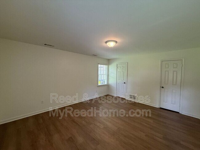 Building Photo - 7954 Neshoba Rd
