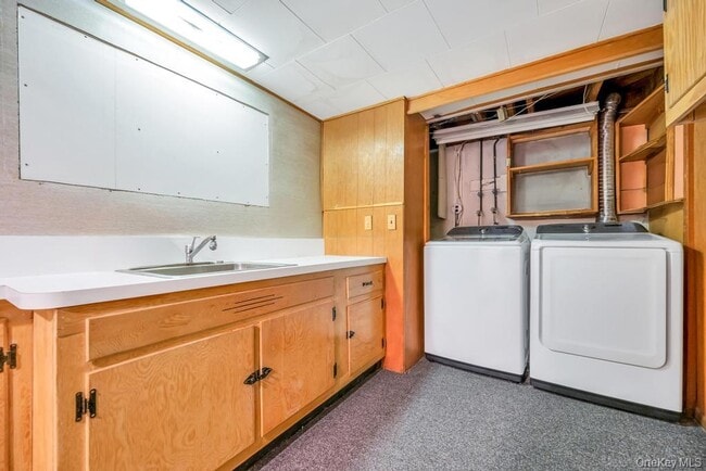 Building Photo - 2327 Cleveland St