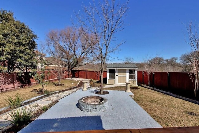 Building Photo - 4208 Rolling Water Dr