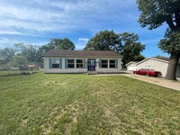 Building Photo - 3636 Kansas St