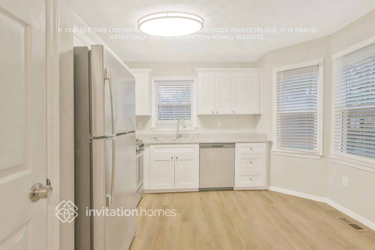 Building Photo - 92 Oak Landing Dr S