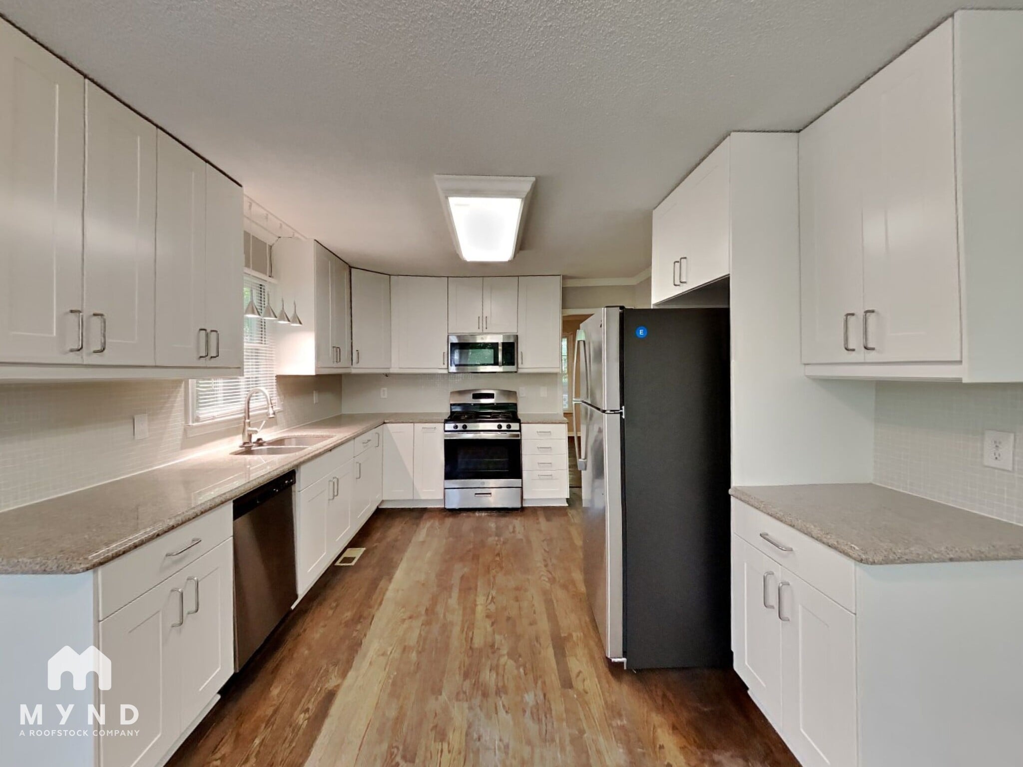 Building Photo - 2122 Yorkshire Ct