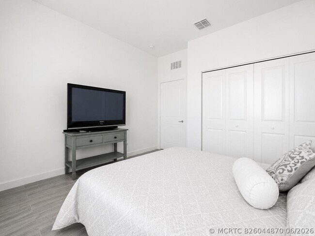 Building Photo - 4822 NW 56th Ct