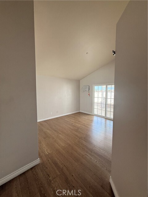 Building Photo - 16206 Valleyvale Dr